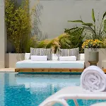 Le-veque - Hillside Pool *