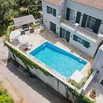 Le-veque - Hillside Pool Villa