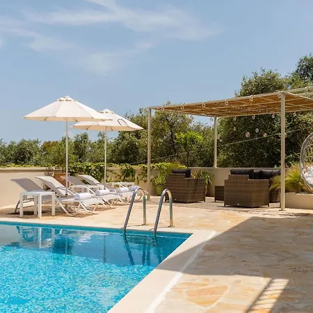 Leveque - Sea View - 3 Bedrooms Villa *