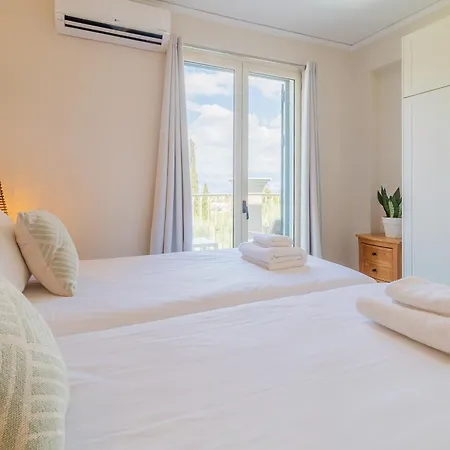 Leveque - Sea View - 3 Bedrooms Villa *