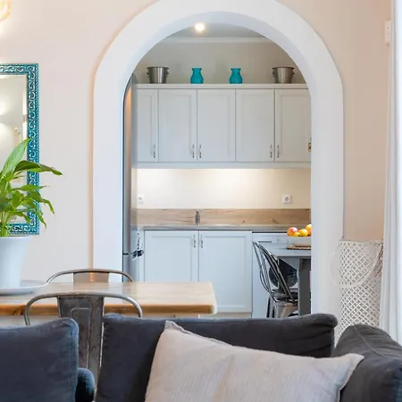 Vila Leveque - Sea View - 3 Bedrooms Kassiopi